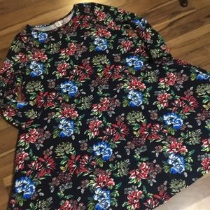 NWT - Floral flowy dress - Brea - 3XL